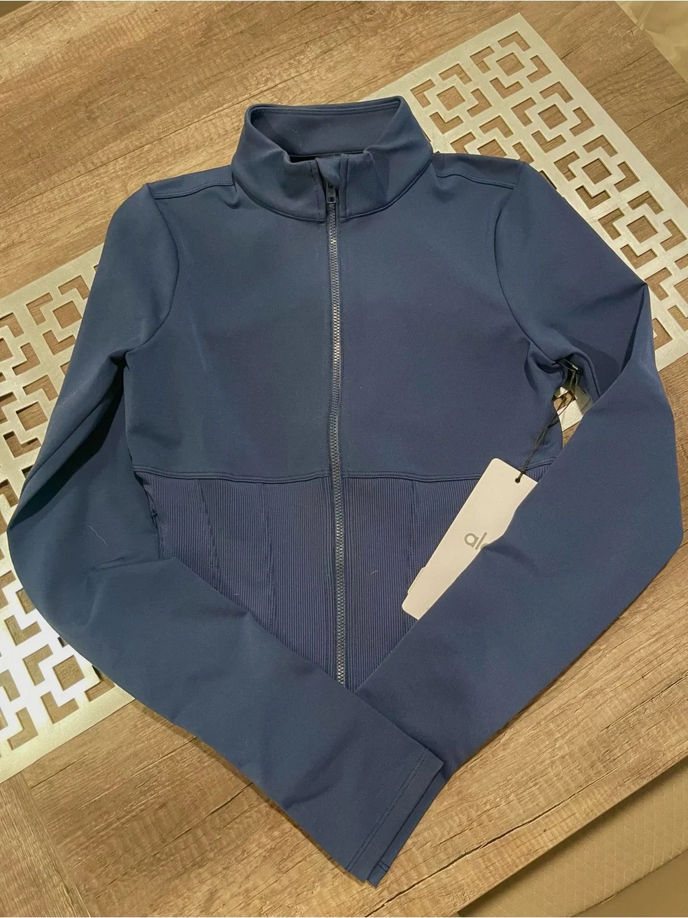 ALO Yoga Navy Zip-Front Compression Jacket with Thumbholes